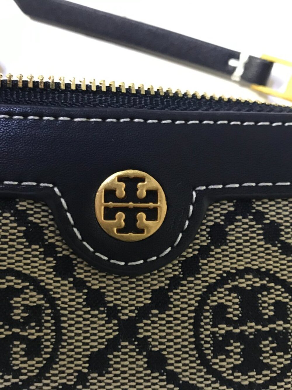 Tory Burch T monogram coin purse - Picture 6 of 6